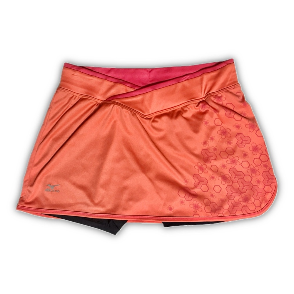 Women’s orange Mizuno active skort size small